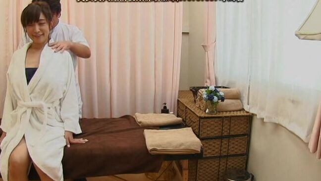 Creampie, Massage, Married Woman, Cuckold Shiraishi Yuu, Matsui Yuuko, Takashima Ami - Absolutely Bale Do Not You Married Oil Massage. Doragon Nishikawa Leo