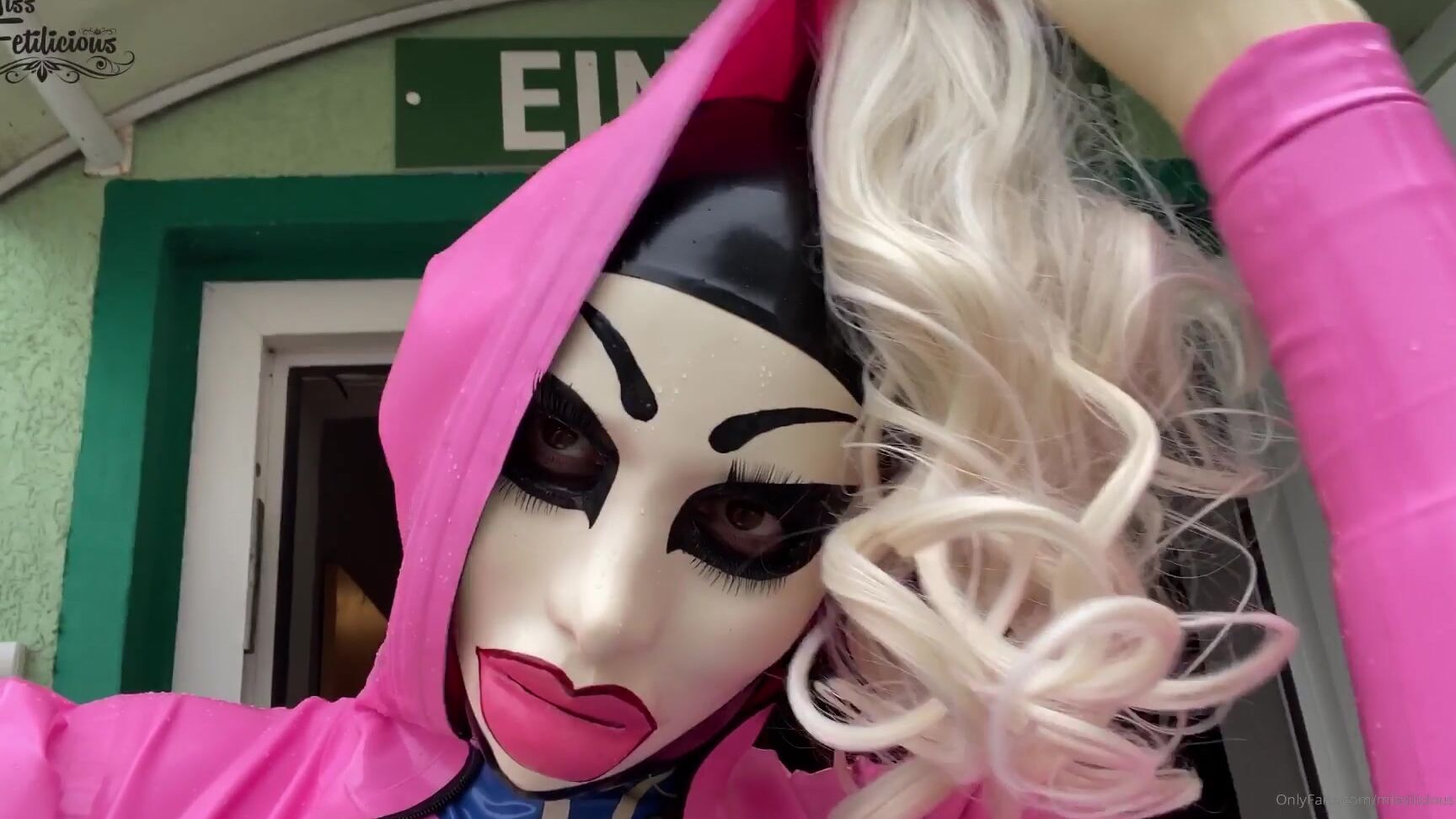 Mfetilicious Bea Miersch Shooting Weekend Part Getting Dressed Up In The First Outfit On Saturday Th