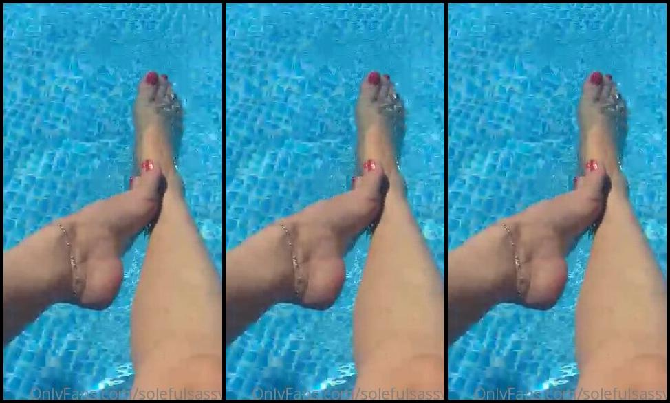Solefulsassy Cooling These Hot Feet Off Would You Like To Join Me