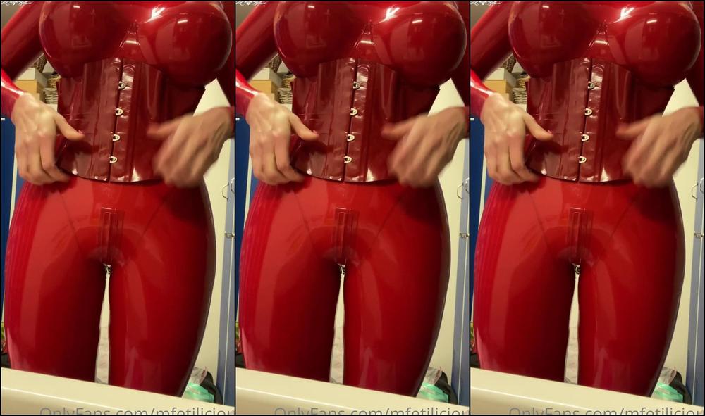 Mfetilicious Christmas Shooting Part Getting Dressed Up In Red And Gold Latex For A More Classic Chri