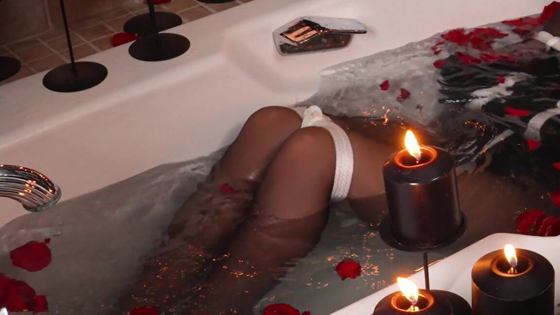 Wmbcv Skylar West Tubbed