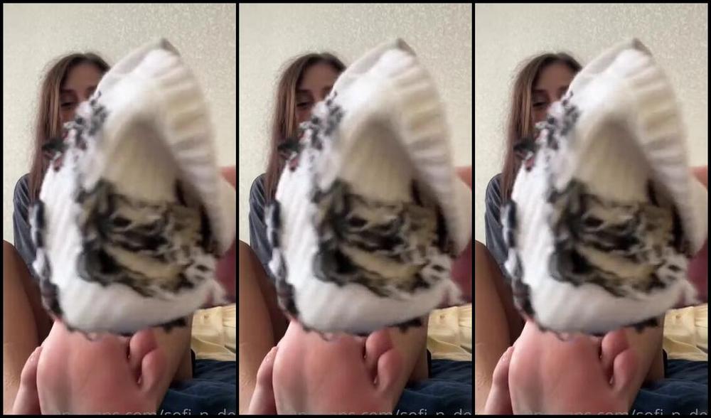 Goddess Sofi Femdom Onlyfans You Must Have Waited A Long Time To Be Able To Masturbate Today I Allow You To Cum Listen To