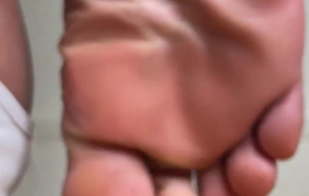 Shoe Fetish, Feet, Dirty Feet, Foot Fetish, Ebony Foot Fetish, SFW stinky keds shoe removal ManyVids