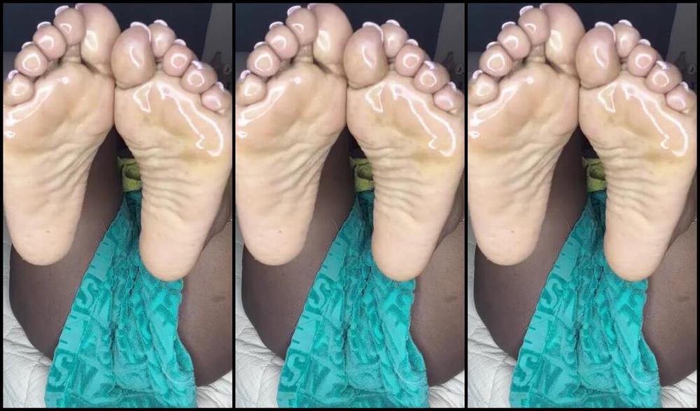 Biggjuiccysoles Nicknamed Biiggjuiccysoless 08 23 2024 Onlyfans Video Oily Soles