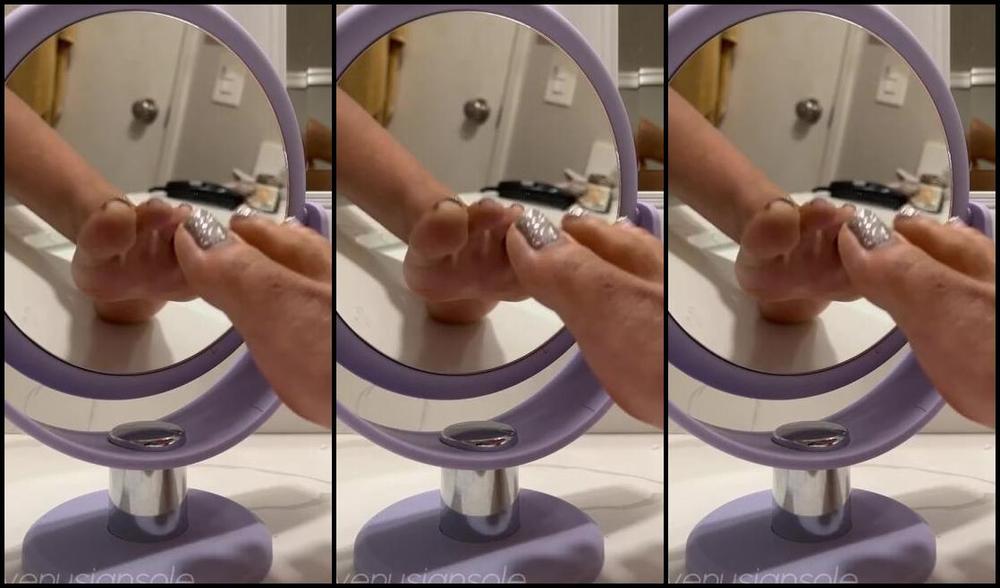 Venusian Soles Nicknamed Solesfromvenus 12 24 2023 Onlyfans Video Early Christmas Gift For The Boys That Like Spit On Feet