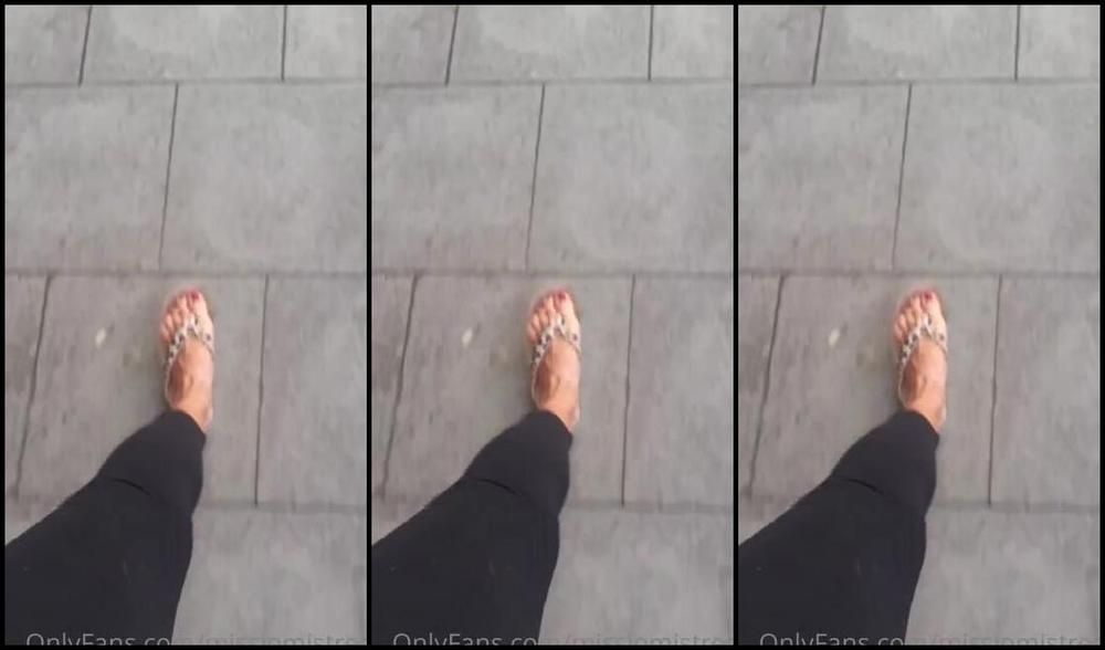 Miss Jo Mistress Nicknamed Missjomistress 10 20 2020 Onlyfans Video For My Foot Lovers