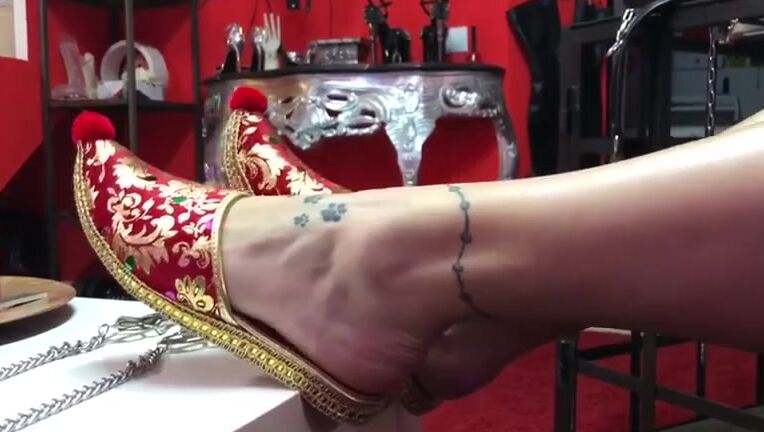 Mistress Sinpiedad Nicknamed Sinpiedad Onlyfans Fantastic Video Of A Gift From Turkish Slave From Istambul