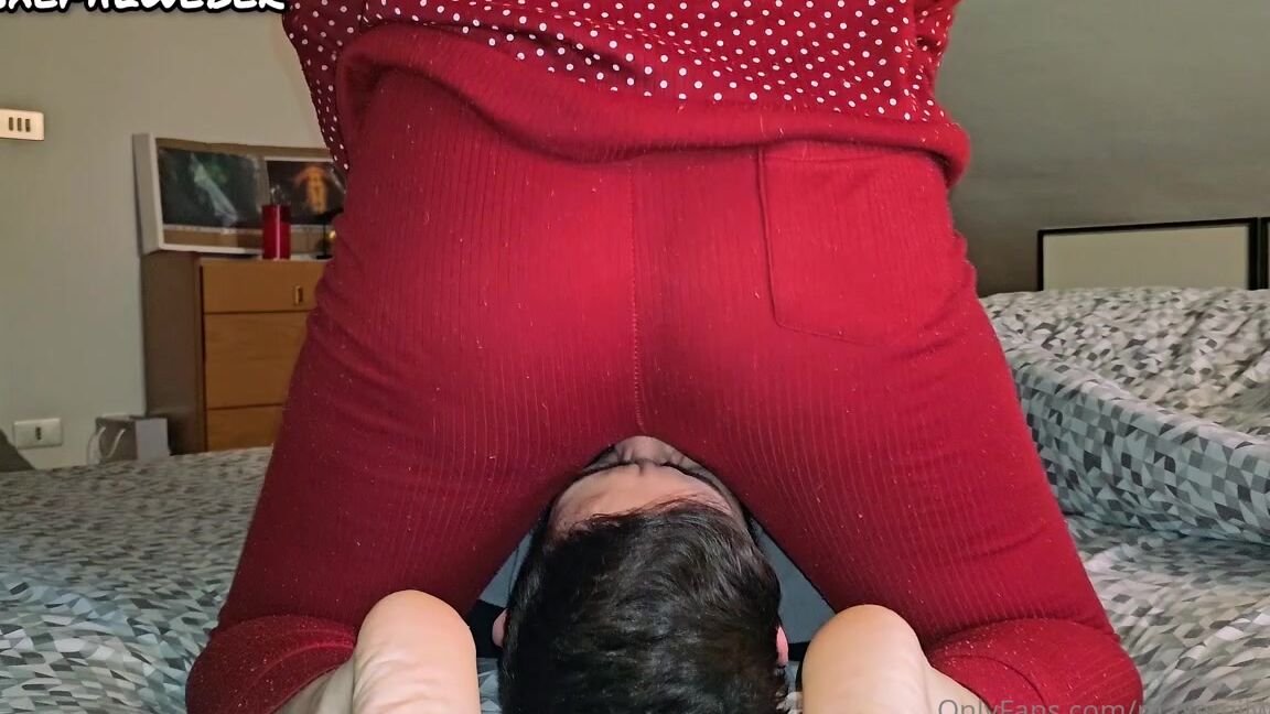 Emily Maxemilweber Nicknamed Maxemilweber 01 06 2024 Onlyfans Video Last Festive Face Farting And From Monday Well Be Back At Full Speed