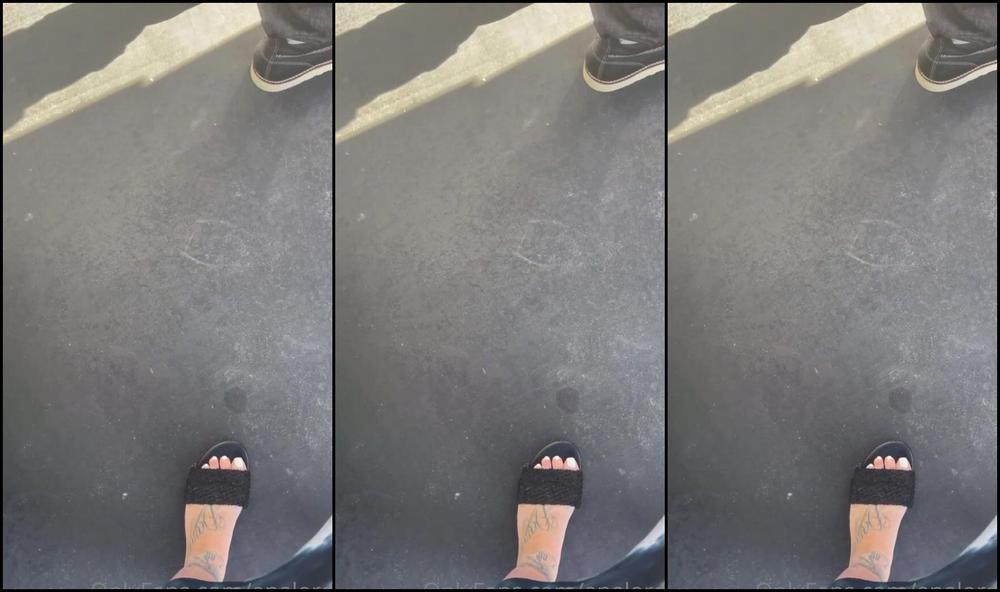 Analorde 2288993967 03 27 2022 I Went To Pump Gas In My Car And My Dam Card Got Stuck In The