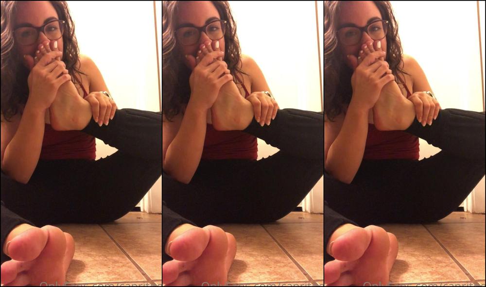 Capritoes My Feet Smell The Best When I Get Home From Work