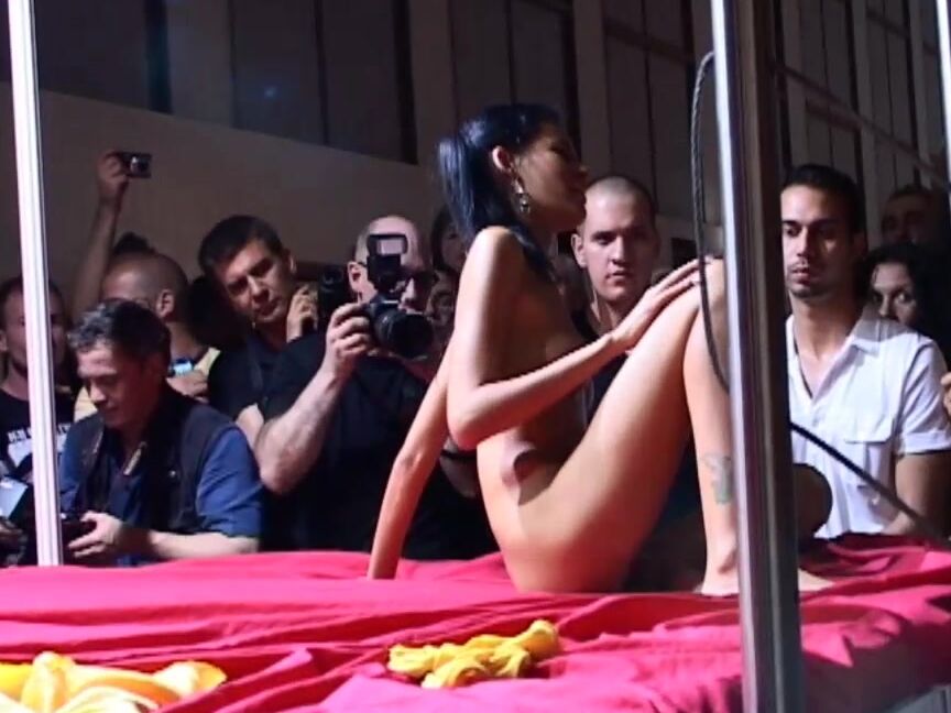 Christinaventura Skinny Girljulia Public Nudity