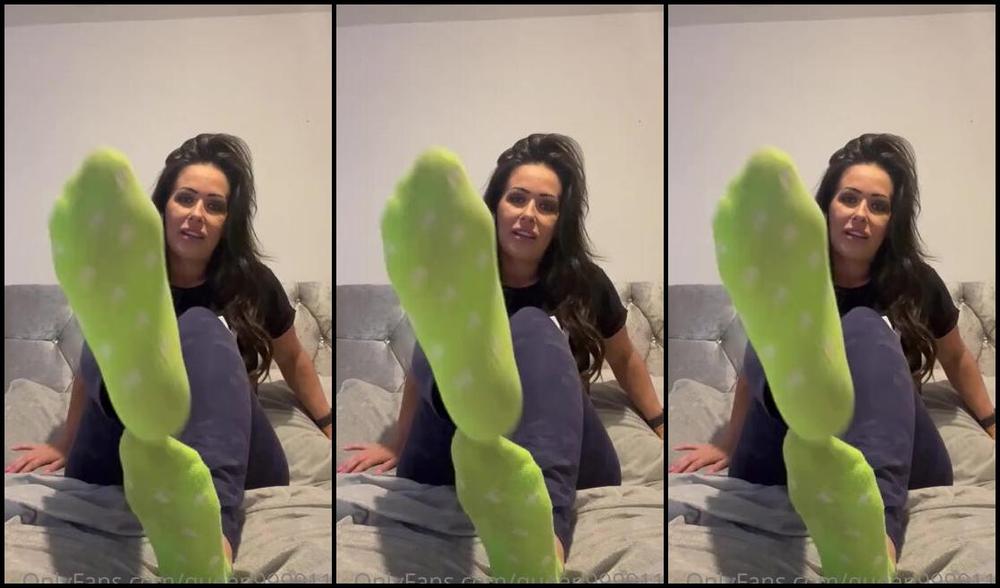 Queen1991 Nicknamed Queen9999111 Foot Fetish 07 06 2023 Onlyfans Video Sock Love Pheww