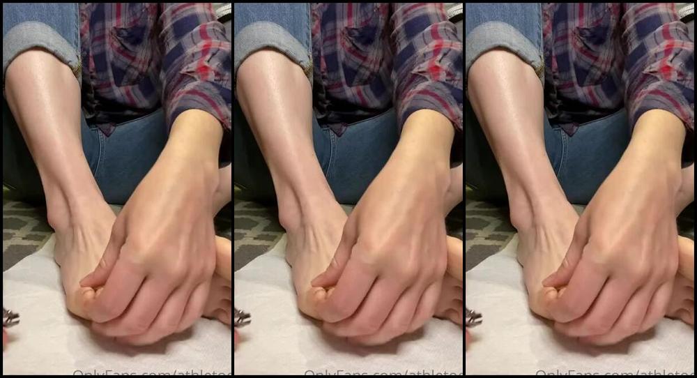 Athletoes Nicknamed Athletoes Onlyfans Nails Were Getting Way To Long We Can T Have That When They Are Too Long Running