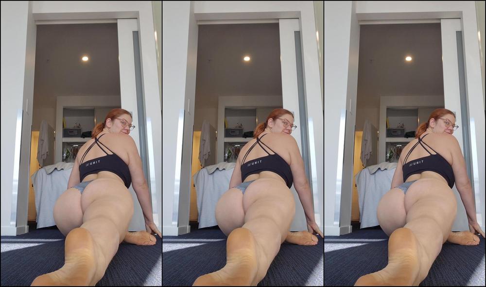 Ellie Zena 3187012501 02 03 2024 Morning How About A Little Morning Stretch Together Flexible Morning Stretch Yoga