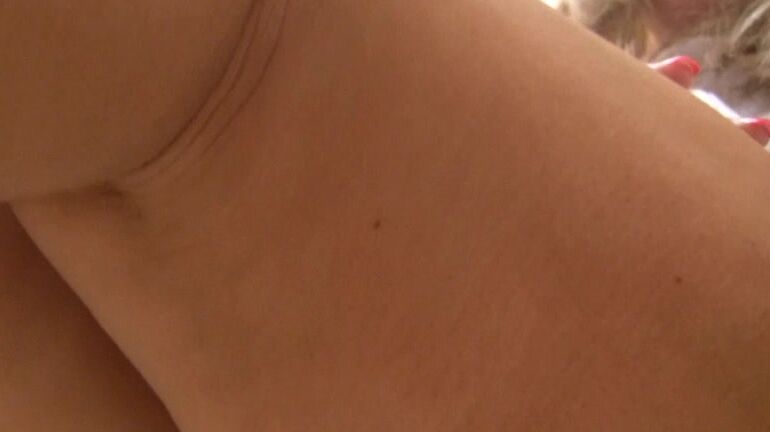 Dirty Princess Had To Pee So Bad After Work