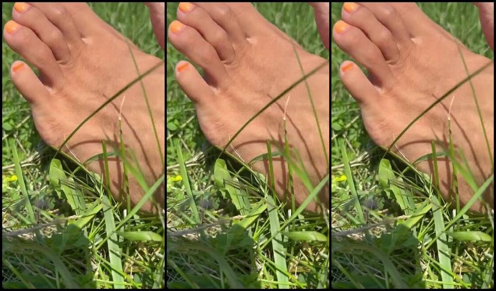 Atoesies Nicknamed Atoesies 06 11 2024 Onlyfans Video My Sole Scrunches Are The Best