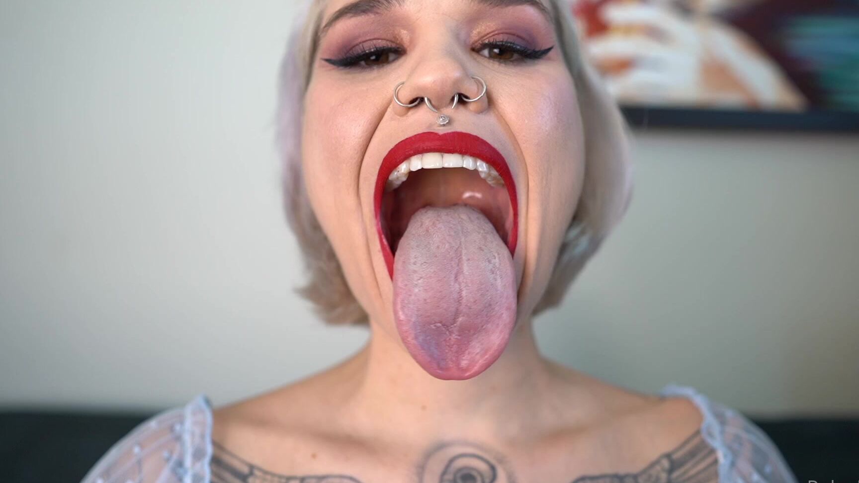 Rubyriots 2459478668 05 18 2022 Tongue Teaser The Rest Of The Video Licking Tongue Smelling And Sucking With Andrearosu Is Available