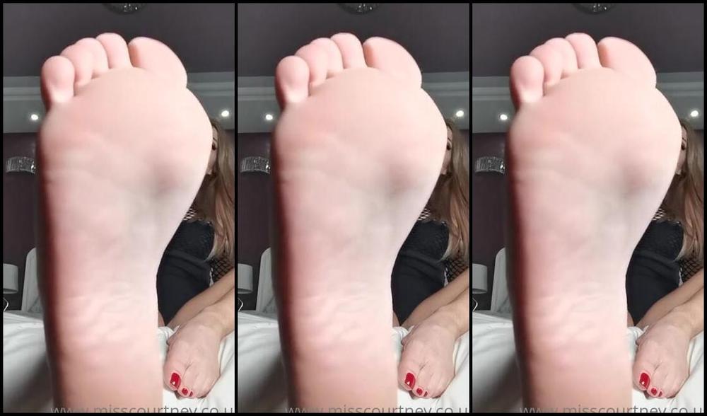 Misscourtneym Onlyfans Foot Sluts You Are Needed Now Footworshipp
