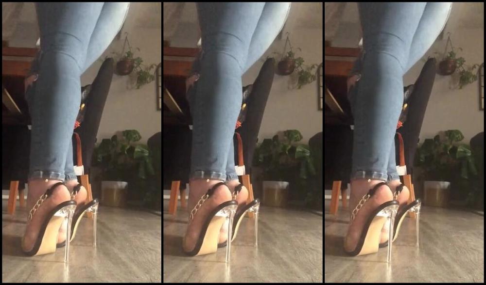 Joeyofarches Nicknamed Joeyofarches Onlyfans Heelpopping In Some Slingbacks How Tight The Chain Pulls Across My Meaty Heel When I Heelpop Showi