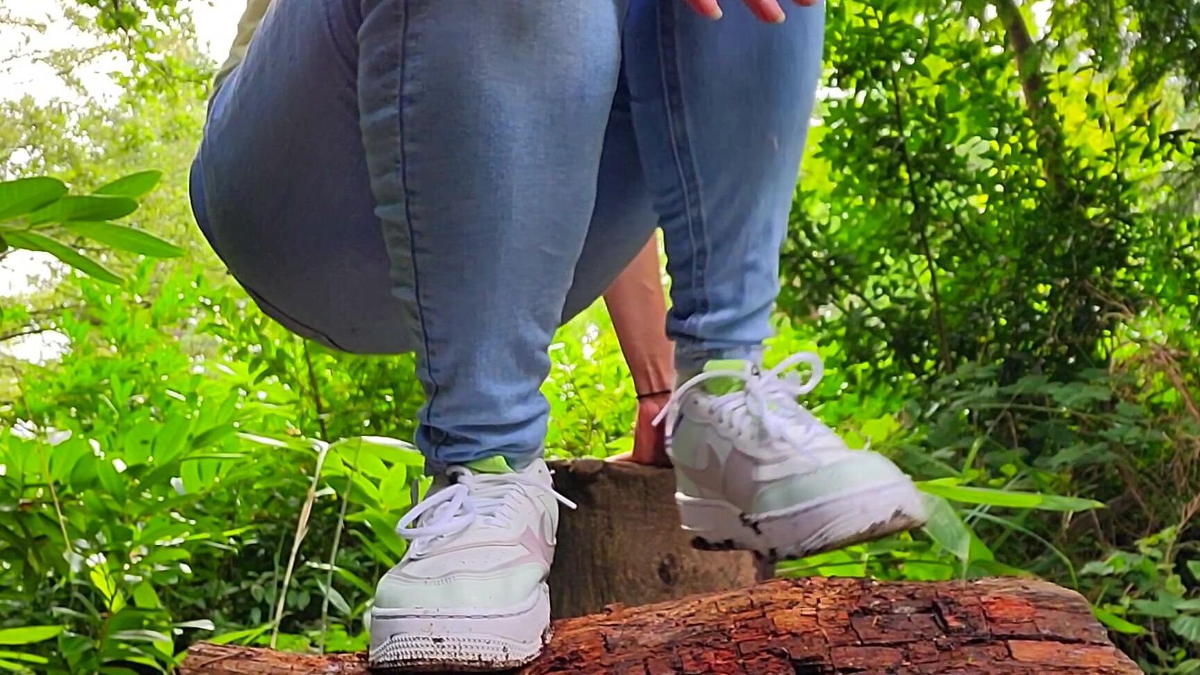 "Goddess Vanessa" femdom pov, outdoors, shoe & boot worship, shoe fetish, sneaker fetish Muddy Outdoor Nike AF1 Worship manyvids