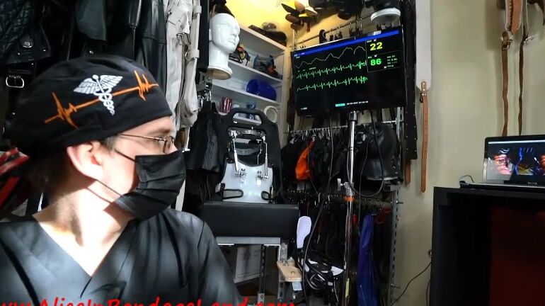 Virtual Reality Rubber Bondage SD aliceinbondageland AliceInBondageLand