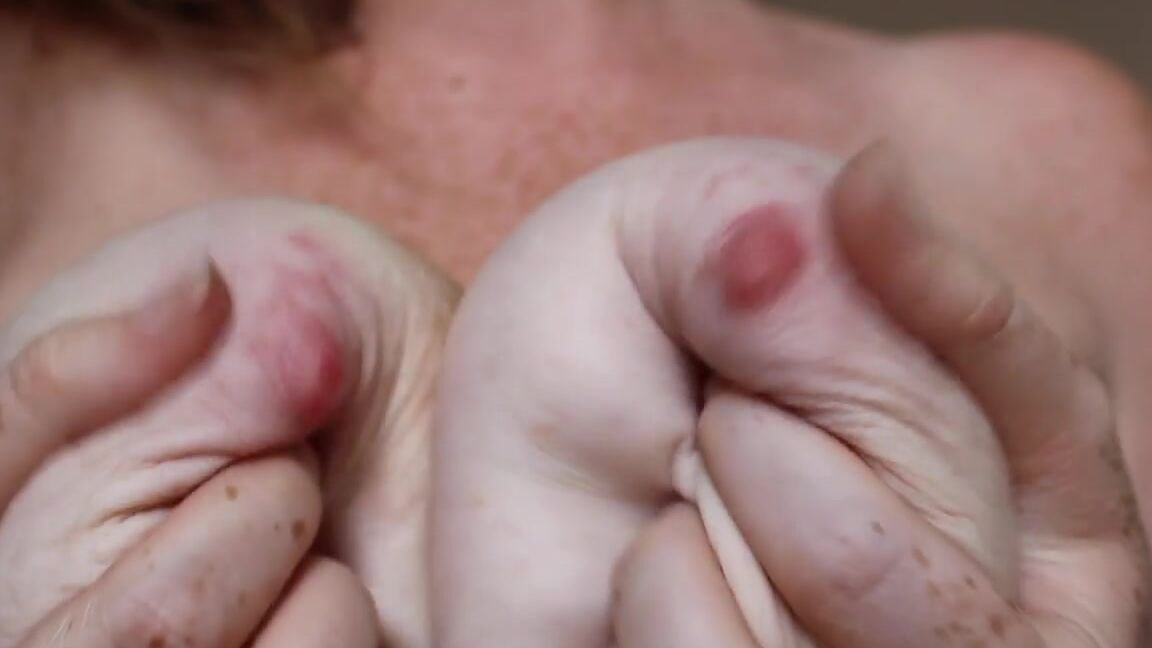 Littleredheadlisa Femdom Tit Worship Manyvids