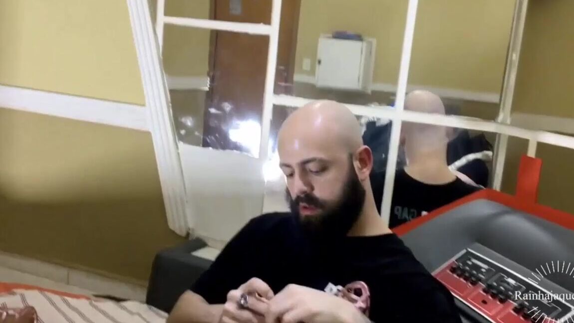 Queen Rainha Part Footjob Duplo