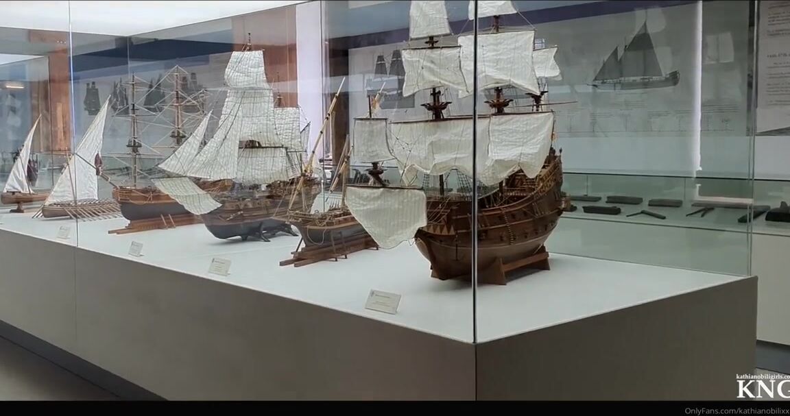 Kathianobilixx Findom 02 21 2020 Onlyfans Video City Tour With Me