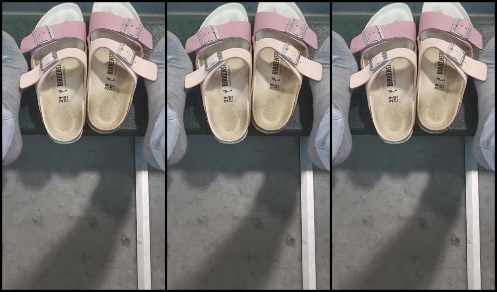 Goddess Nicole Aka Nicolesgoddesssoles Foot Fetish 10 06 2023 Onlyfans Video Just A Milf Teasing In The Bleachers P638