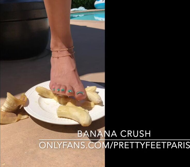 Goddess Paris Nicknamed Prettyfeetparis Onlyfans Bc Crushing 2 Bananas Is More Fun Than One Now Whos Going To Clean The Mess Up 417