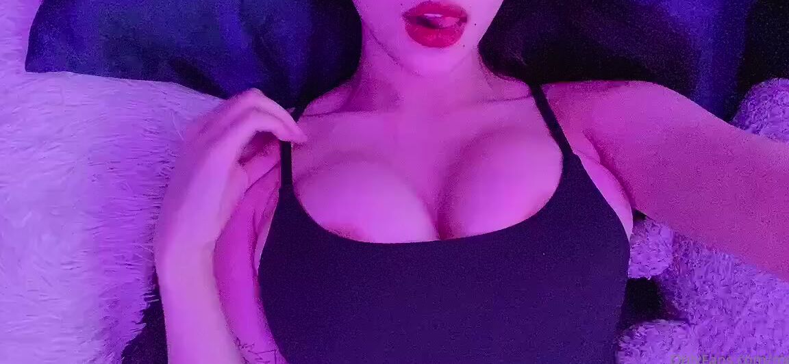 Meikoui 2102096855 05 06 2021 If I Sent You This At 2Am Wyd