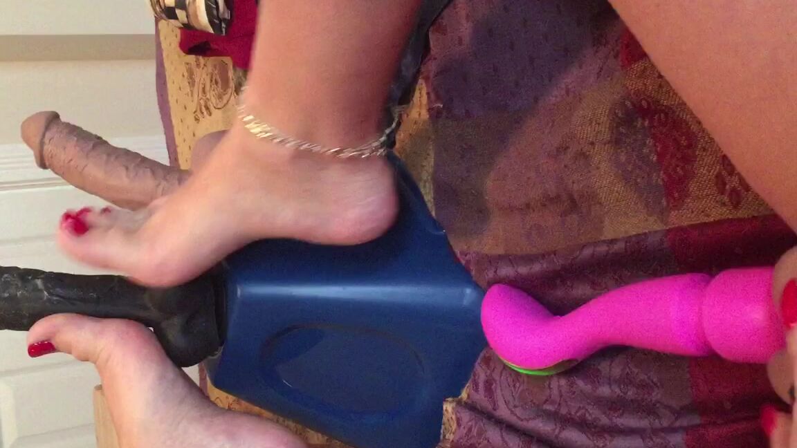 Goddess Siham Daddy S Foot Job