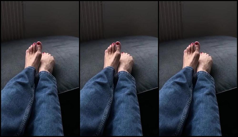 Lele O Nicknamed Ohshititslele Onlyfans 1 Minute Massage Me While I Watch My Netflix Show