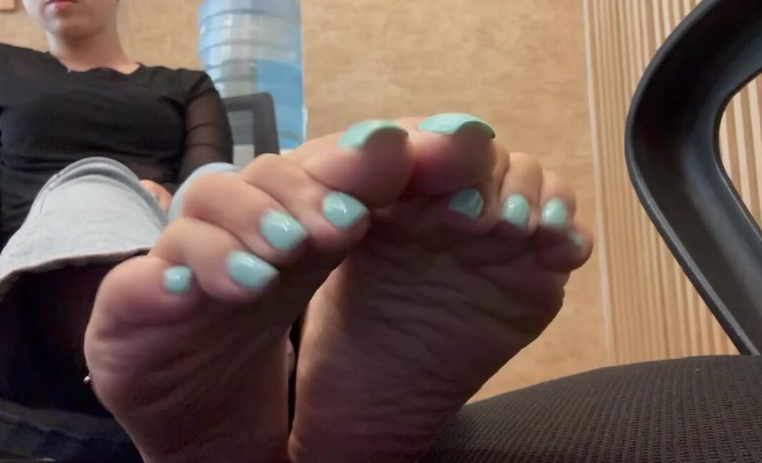 Miasexifeet4U Onlyfans 04 26 2024 Some Toe Stretching At Work