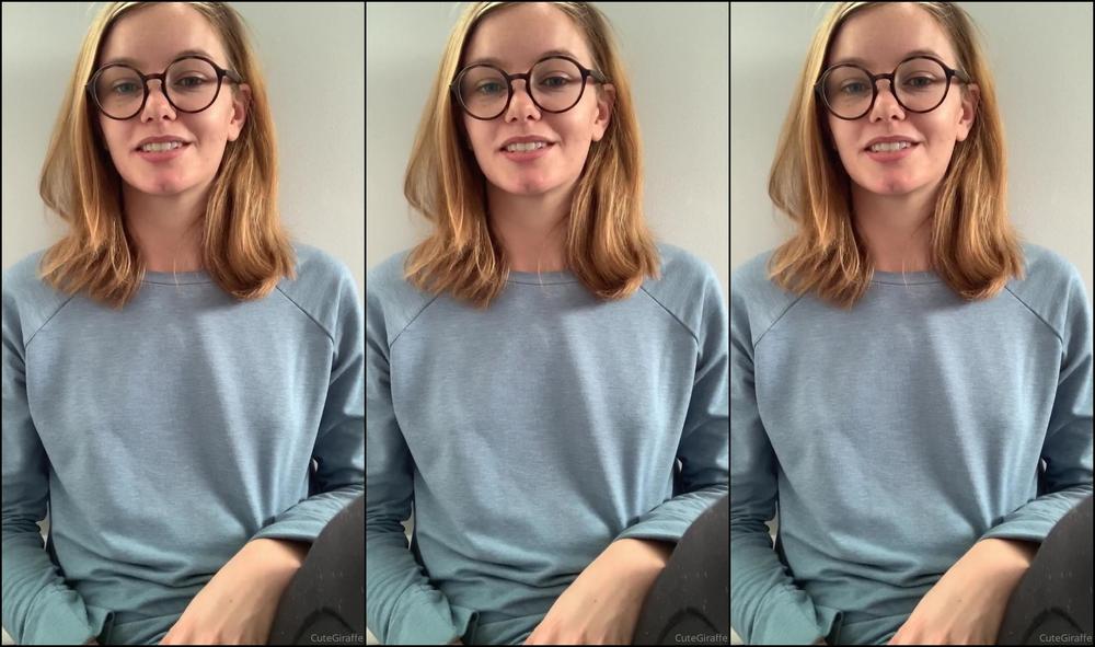 Cutegiraffe Hi Sorry Live Isn T Working Right Now But Here S A Little Sfw Video From Moi Abou