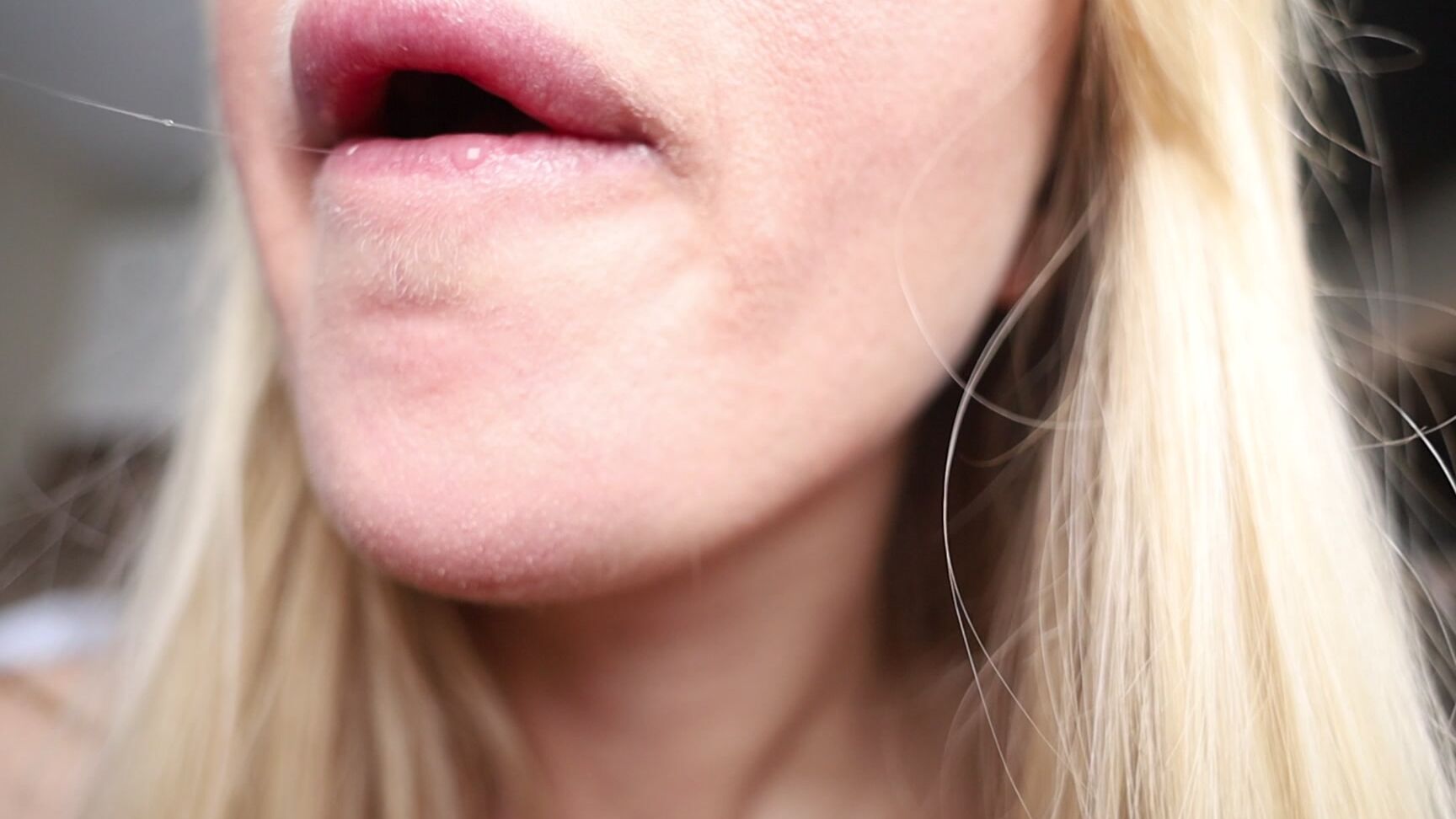 "sweeetama" closeups, lipgloss, lollipoplickers, teens18plus lolilop close up manyvids