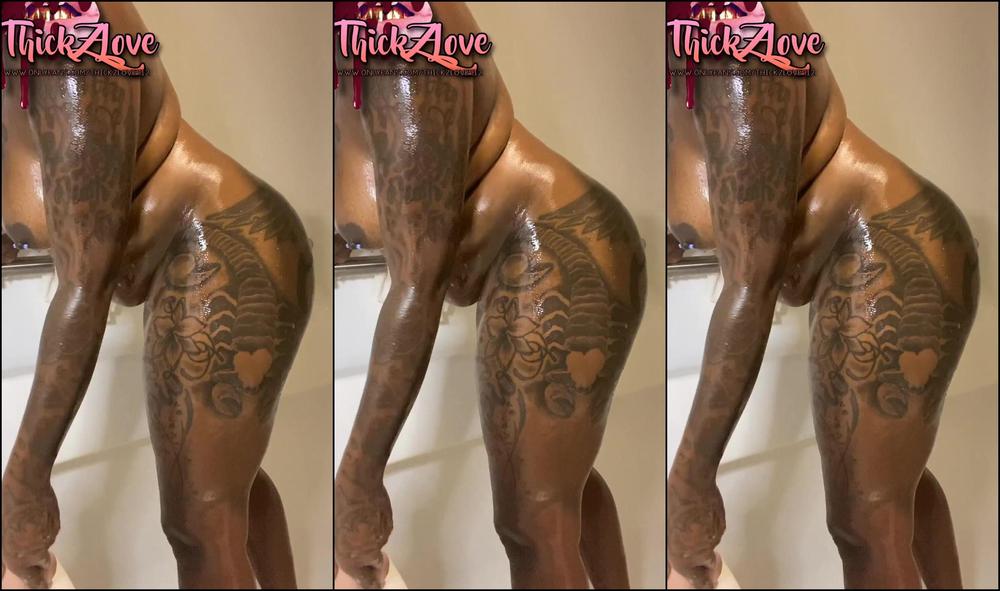 Thickzlove Shower Time Play Time While Showering I Got So Fucking Horny I Had To