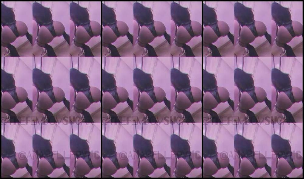 Goddess Anabelle Pync Nicknamed Anabellepync Onlyfans Thefemdomsugar And I Are Taking Custom Requests And Zoom Calls Together Hmu With Lots Of Details