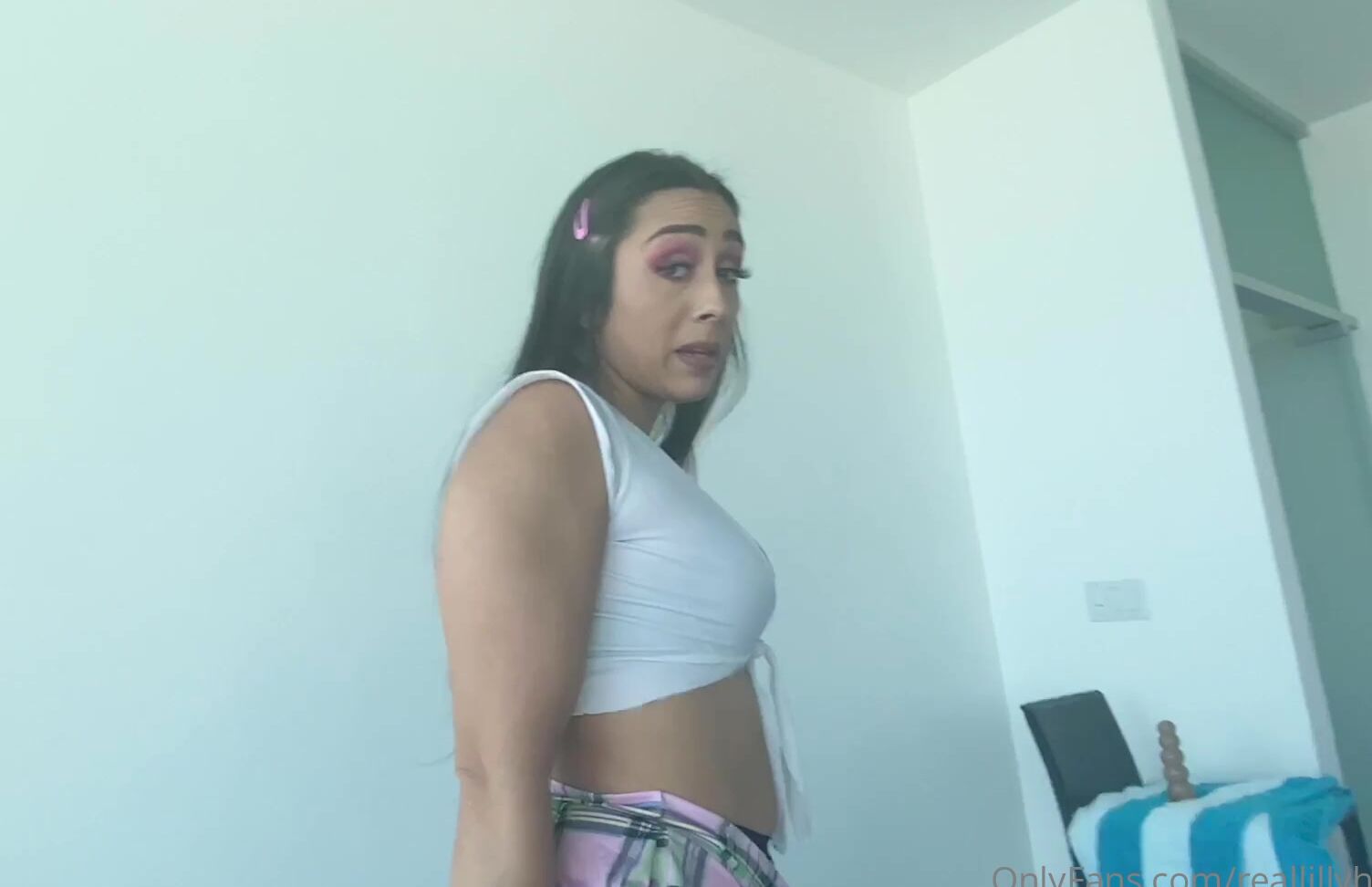 reallillyhallxx-31-08-2020-805327525-slutting-it-up-for-mike-adriano-part-1-sucking-huge-cock