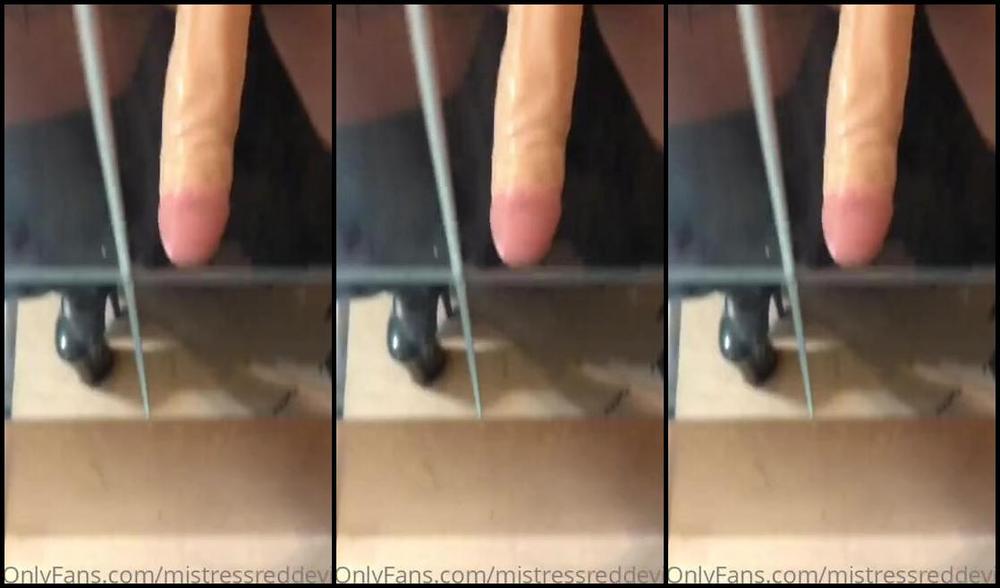 Mistress Red Devil Nicknamed Mistressreddevil Femdom 06 08 2020 Onlyfans Video Chi Viene A Prendere Il Mio Strapon Questa Settimana A Udine