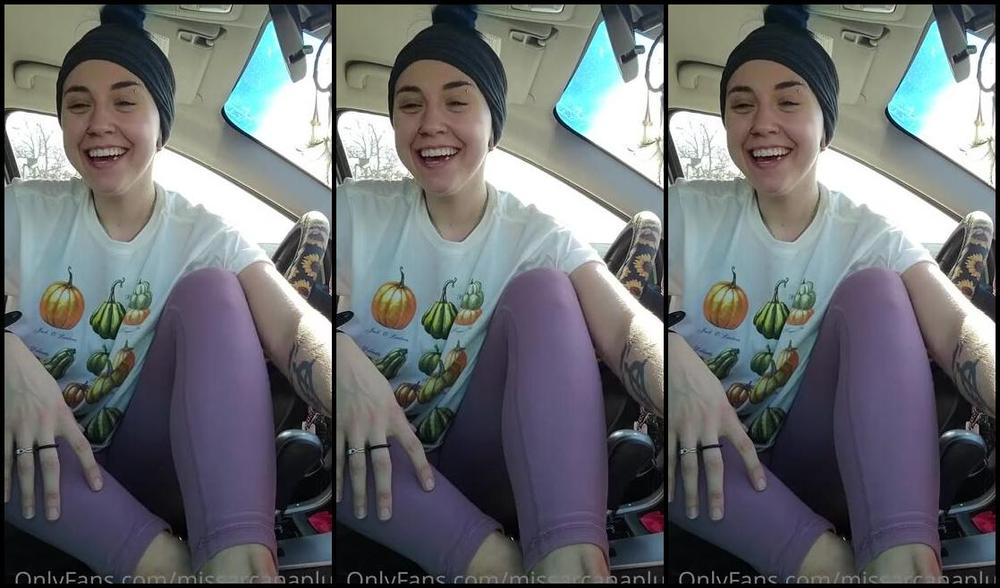 Missarcanaplus Nicknamed Missarcanaplus Onlyfans After Yoga Car Set Video Who Thinks I Should Do More Stuff Out In Public The Second Video Is The 1