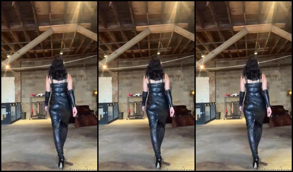 Temptress Raven Eve Aka Evetemptress Onlyfans Каким Образом Он Выглядит В Моем Подземелье В Кожаной Одежде Вам Следует Быть На Коленях Gk