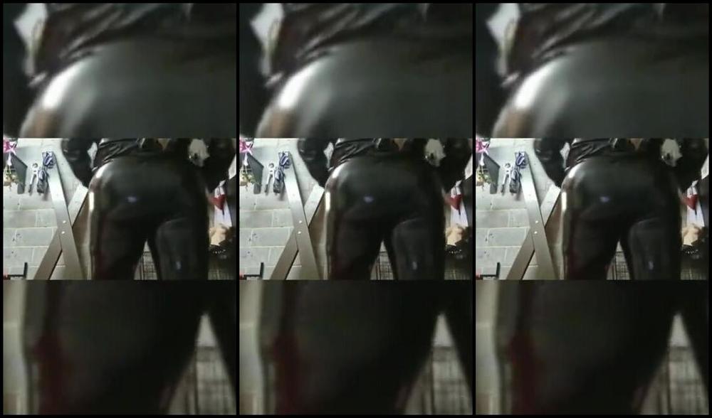 Miss Laura Nicknamed Mistresslaura11 Onlyfans Full Clip 3 Mins Titty Tease Overload Enjoy