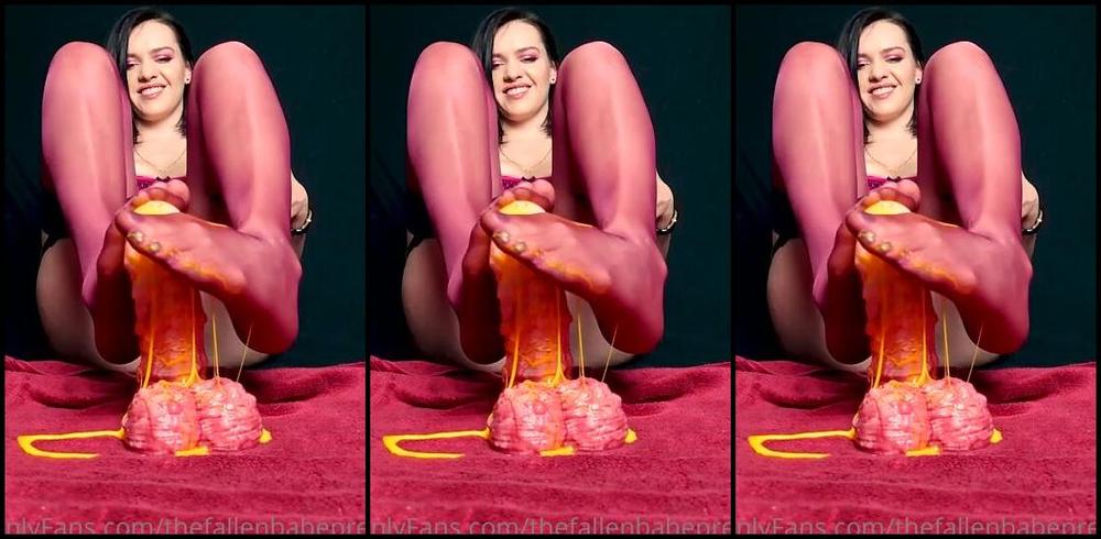 Thefallenbabepremium Onlyfans A Beautiful Visually Abundant Sexy Demon Dildo Footjob Video For You To Enjoy While Listenip