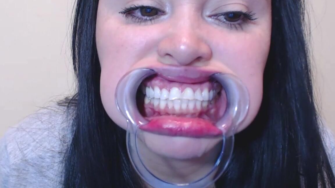 Princessdi Teeth And Mouth Exploration