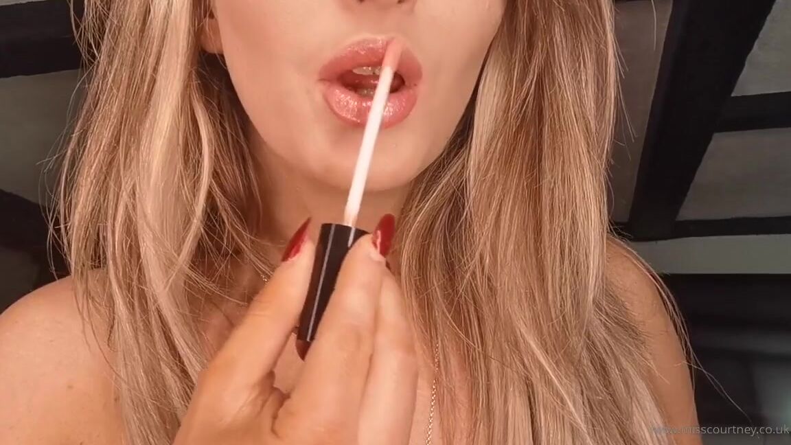 Misscourtneym Onlyfans Such A Great Night On Cam Off To Bed Now Xxxp