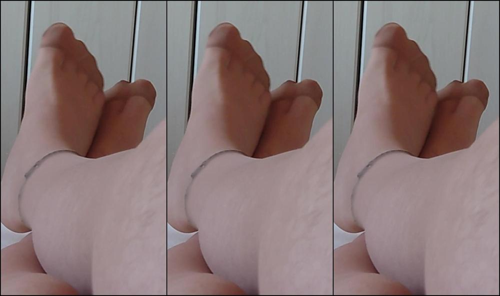 "Public Agent" Cum, Cumshot, Sperm, Wichsen, Wichsen Abspritzen, Foot, Foot Fetish, Feet, Feet Fetish, Pantyhose, Close Up, Nahaufnahme, Small Dick, Mollige Deutsche, Homemade, Masturbation, Suggest Public Agent Hot and horny alone in a fine tights P