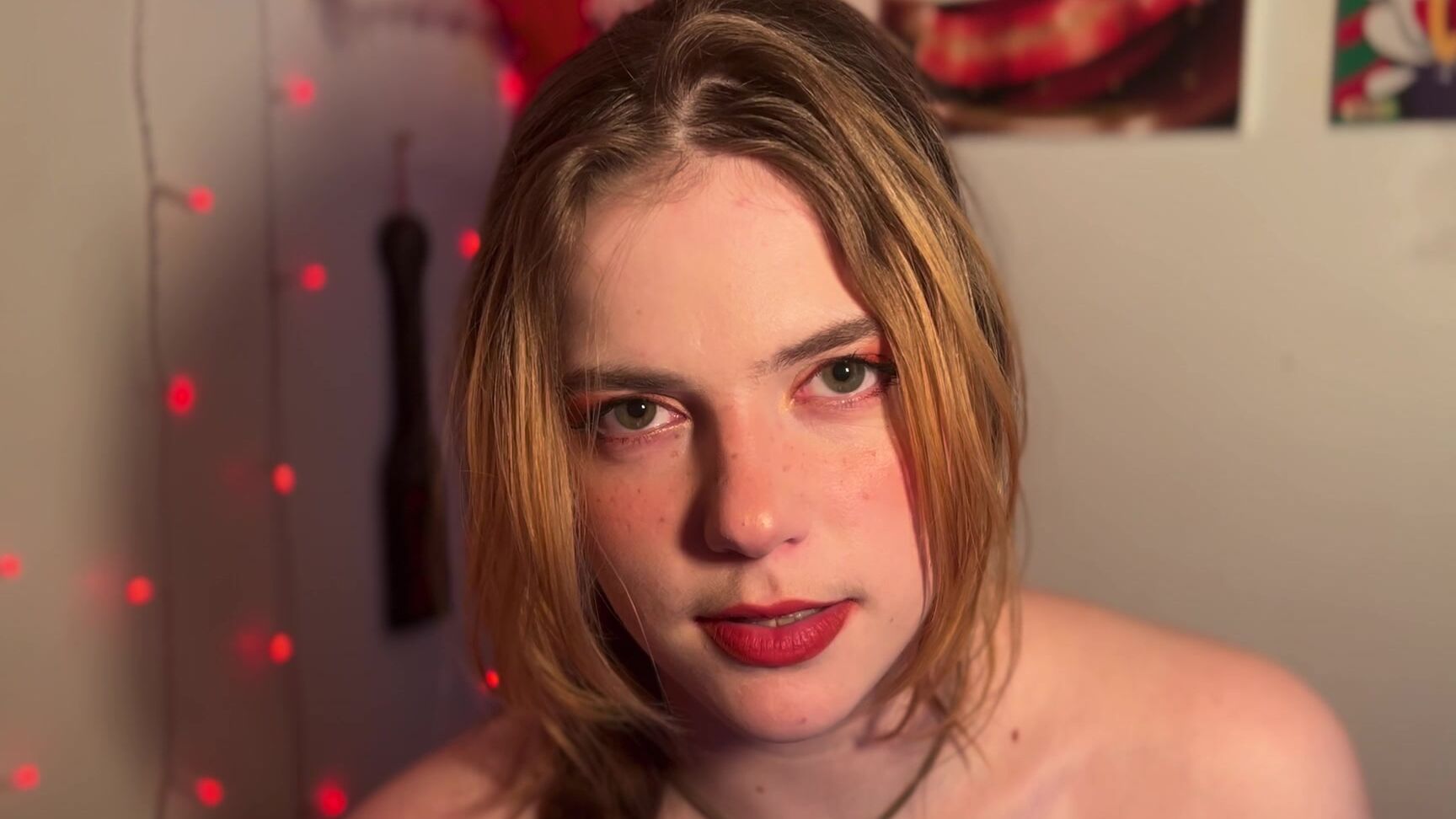 "LongHairLuna" british, christmas, gfe, joi, romantic Luna Lullabies Night Before Xmas manyvids