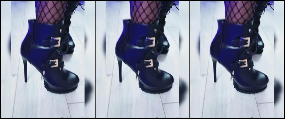 Mistress Lorraine Nicknamed Mslorraineldn 07 27 2020 Onlyfans Video A Clip Before My Session Yesterday