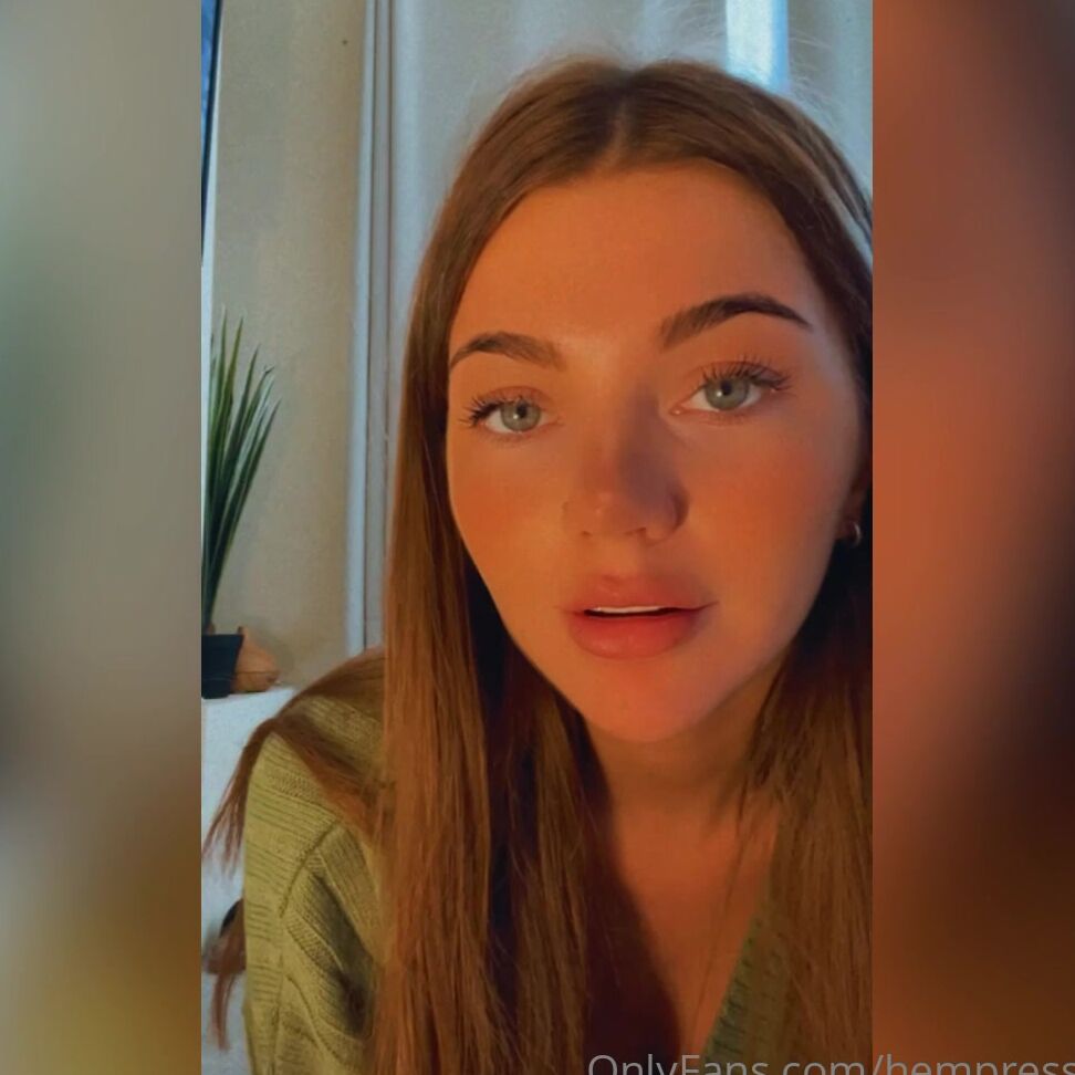 Hempresskc 2166792859 07 18 2021 Send Me Dick Pics I Wanna See Them